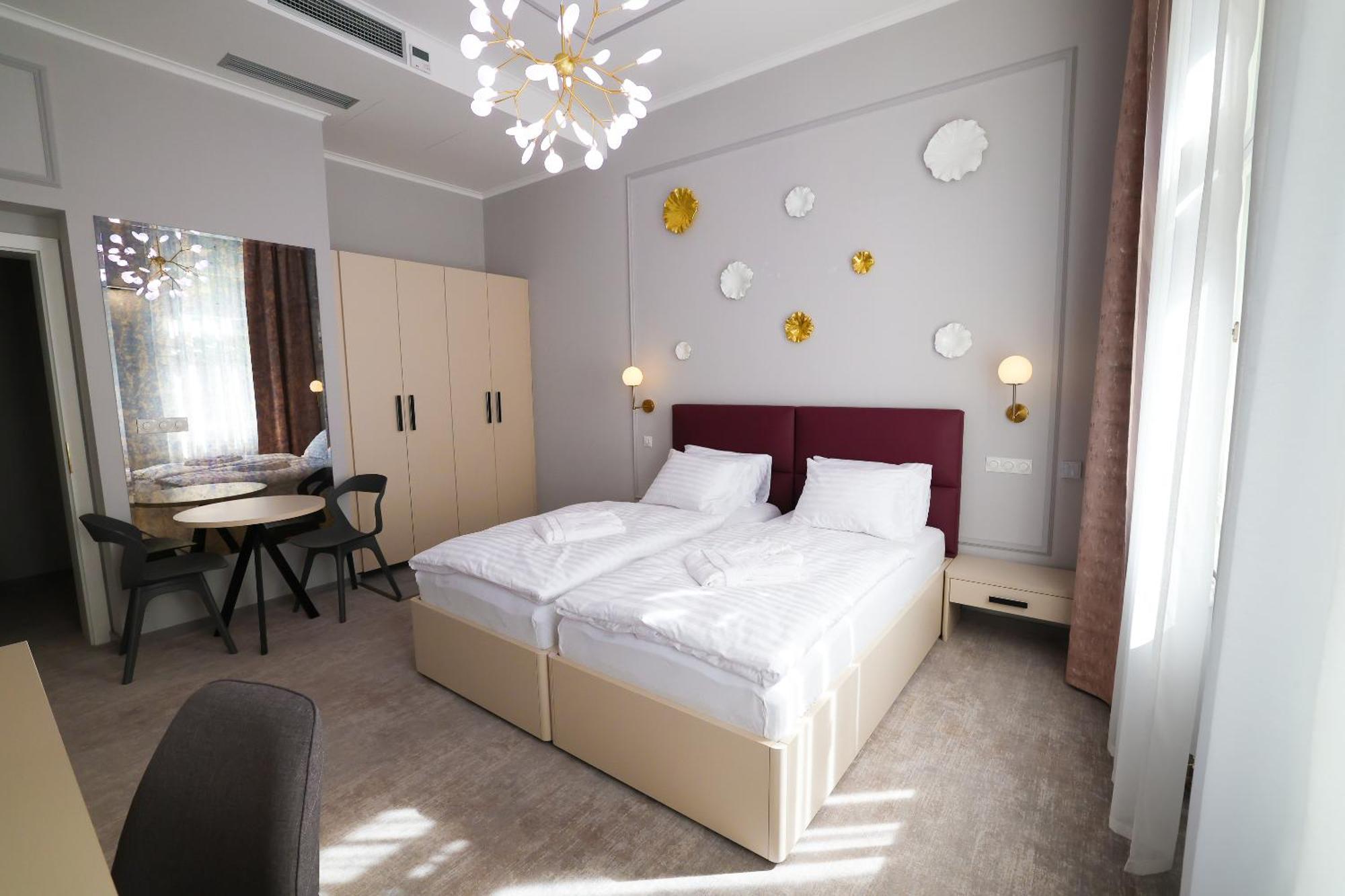Boutique Hotel Ambiente ****+ Karlovy Vary Extérieur photo