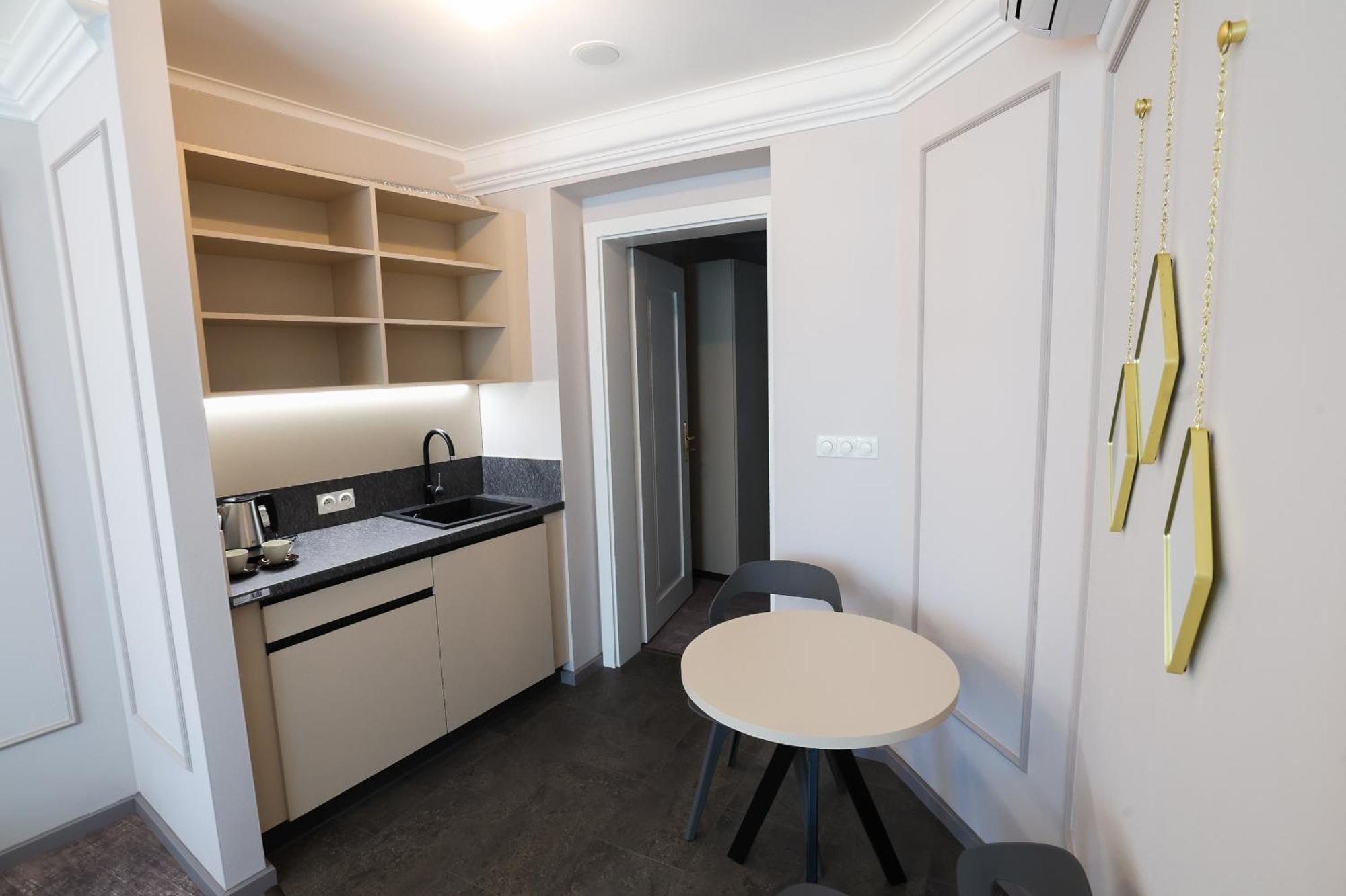 Boutique Hotel Ambiente ****+ Karlovy Vary Extérieur photo